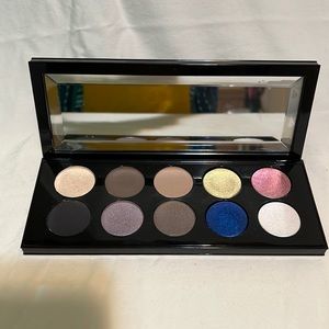 Pat McGrath Labs Mothership 10 pan eyeshadow palette